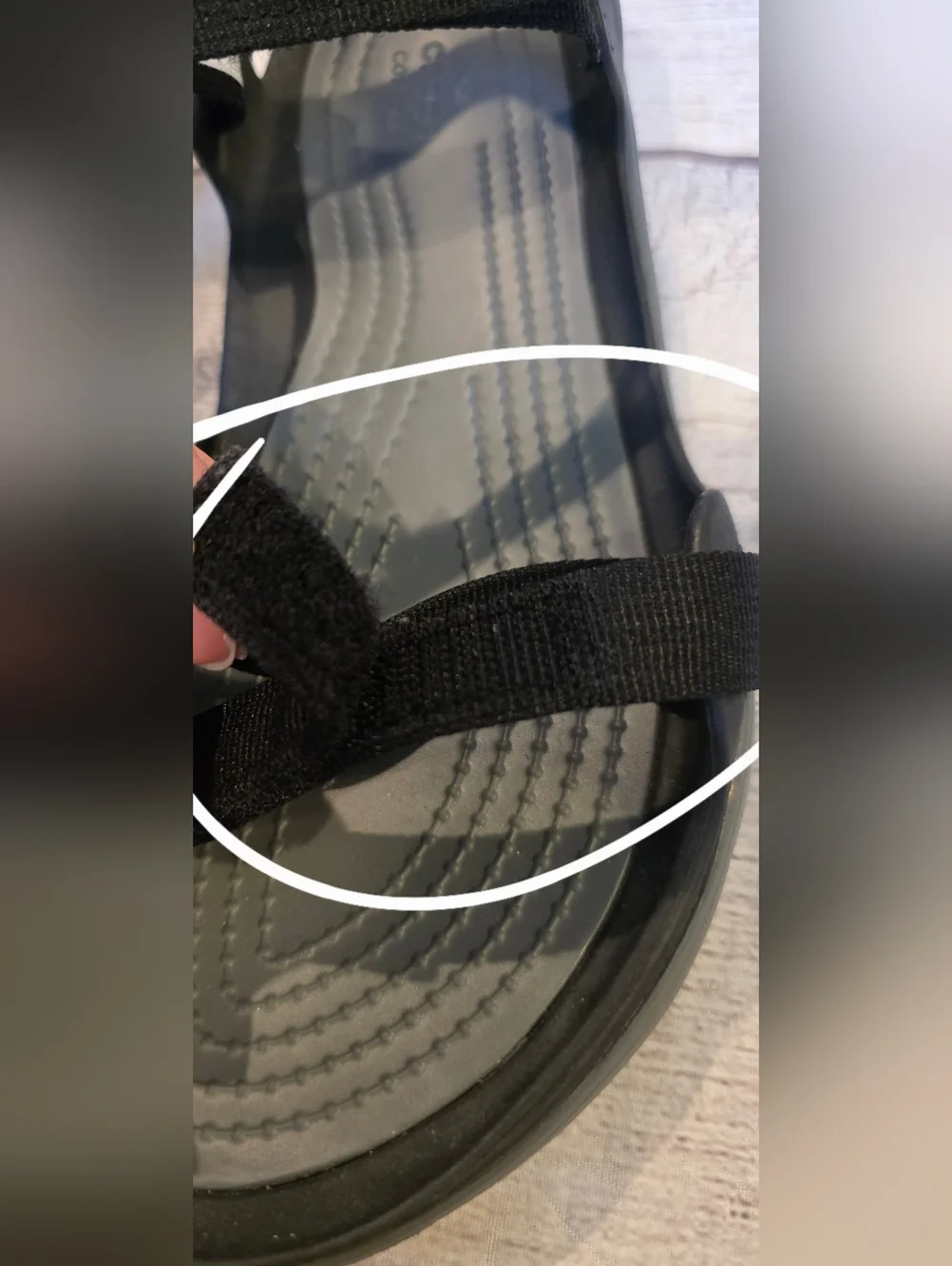 Crocs Swiftwater Webbing Sandals Women’s Size 7 Black Adjustable Straps Active - Picture 3 of 10